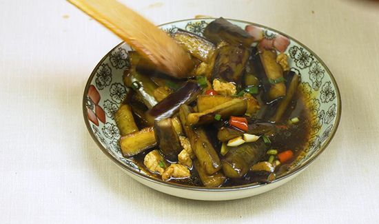 鱼香茄子的做法