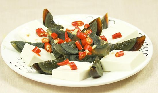 皮蛋豆腐的做法