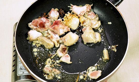 香菇炖鸡的做法