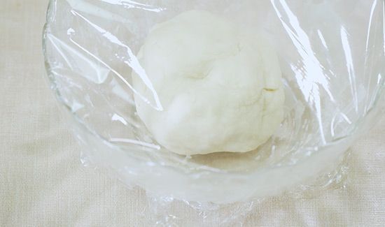 馄饨皮的做法