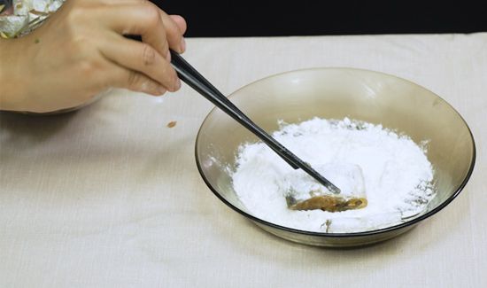 炸带鱼的家常做法