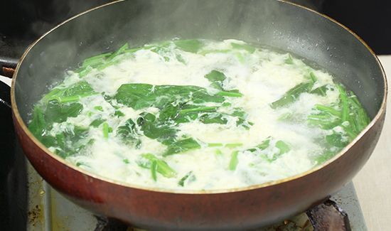 菠菜鸡蛋汤的做法