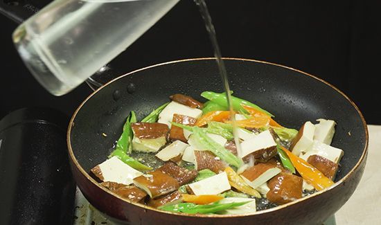 尖椒干豆腐的做法