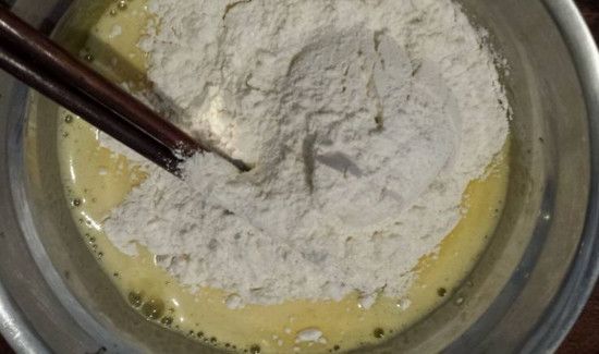 饭煲蛋糕的做法