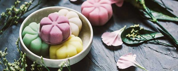 做月饼需要哪些材料 自己在家怎么做月饼