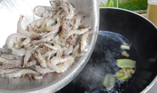 家常白勺虾的做法窍门
