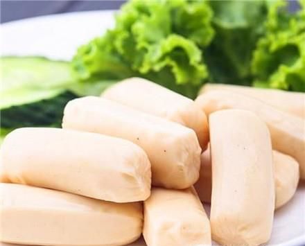 辅食:宝宝版鸡肉肠的做法