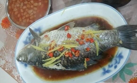 蒸鱼的做法.教你如何蒸鱼