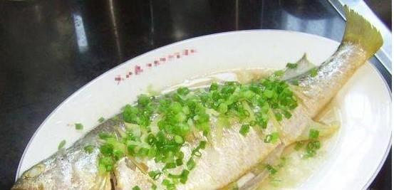 清蒸黄鱼怎么做