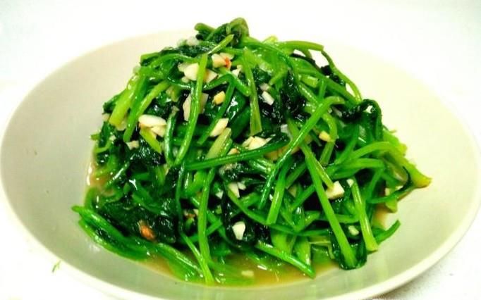蒜蓉菠菜的家常做法