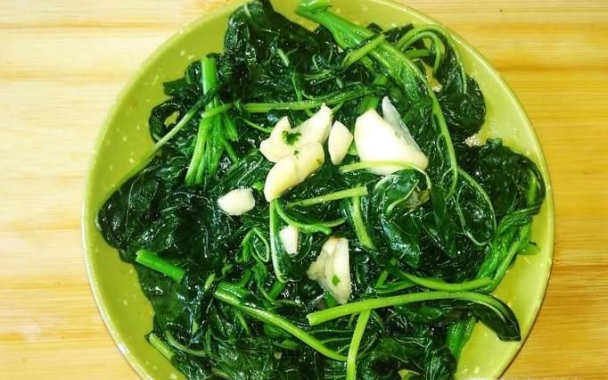 好吃的素菜蒜爆苋菜的做法