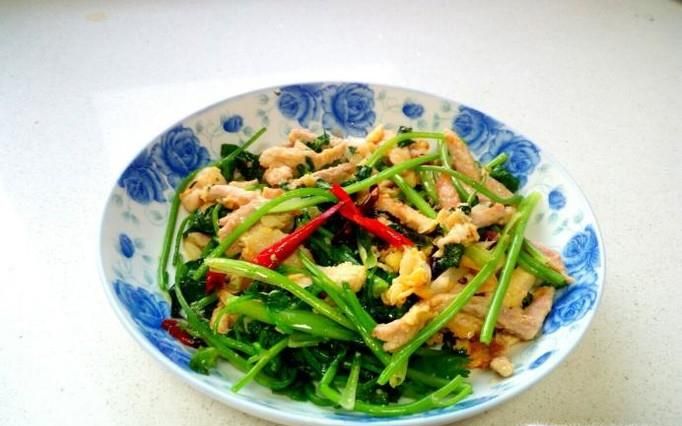 香菜炒肉丝的家常做法
