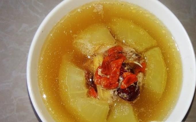 香瓜炖瘦肉的做法