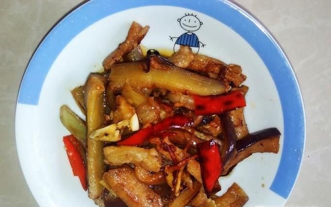 小米辣爆炒茄瓜肉丝的做法