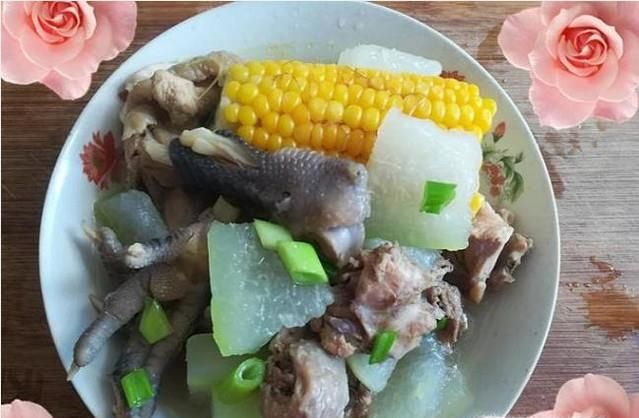 怎么做营养又好吃的草鸡肉炖冬瓜？