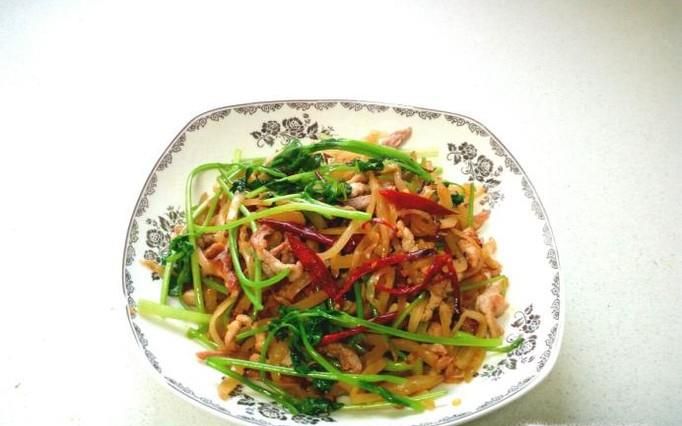 榨菜炒三丝的家常做法