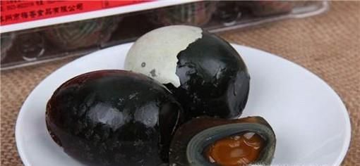 皮蛋豆腐的家常做法