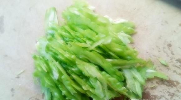 怎么做凉拌苦瓜！