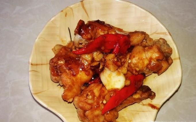 香焖鸡翅腿的做法