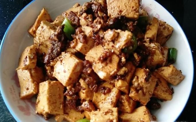 怎么做酱肉豆腐？