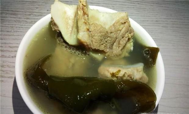 海带炖骨头汤的家常做法