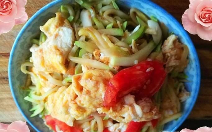 怎么做鸡蛋炒西葫芦西红柿好吃