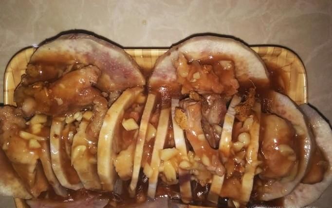 香芋蒸猪肉的做法