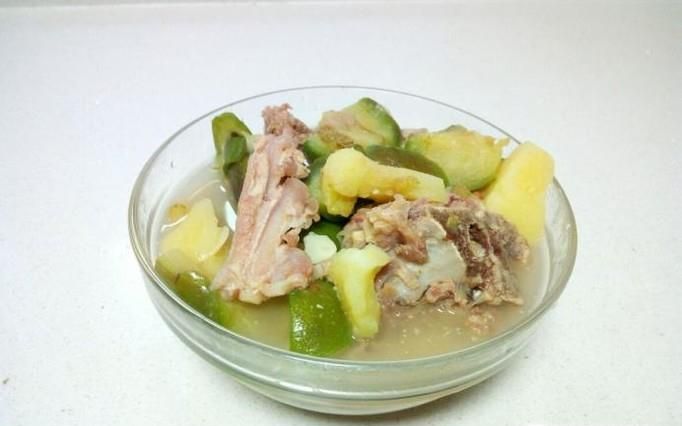 羊脊骨炖土豆茄子的家常做法