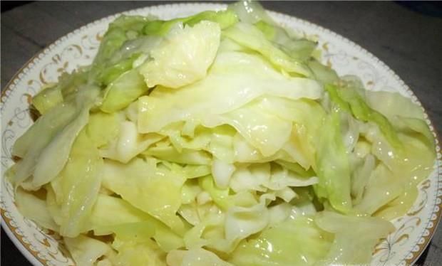 蒜蓉手撕包菜的做法