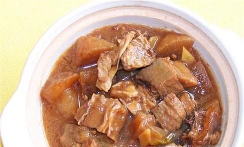 冬瓜炖肉的家常做法
