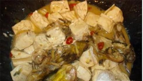 黄丫头炖豆腐的做法