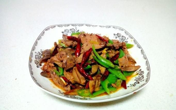 双椒炒鸡肝的家常做法