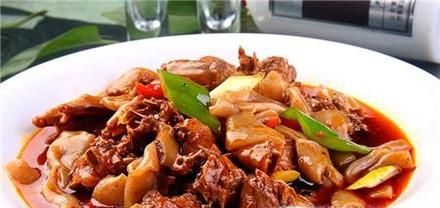 家常魔芋烧鸭的做法