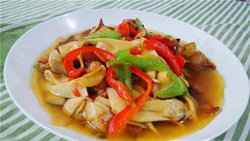 杏鲍菇爆炒鸡肉的做法