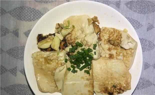 蒜香豆腐块的家常做法