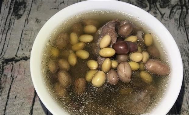 花生黄豆炖龙骨的家常做法