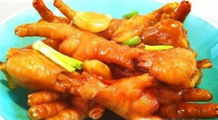 家常红烧鸡脚的做法