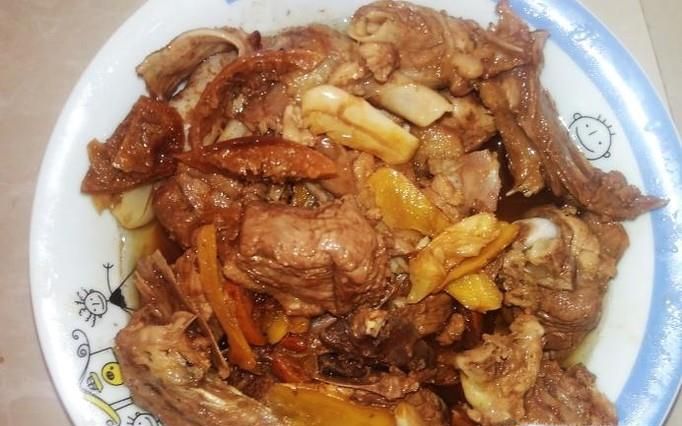 柠檬焖土鸭的做法