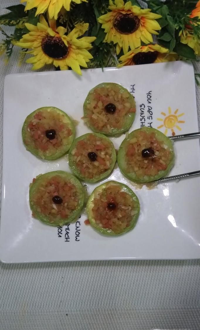 怎样做美味的土豆香肠西葫芦圈？