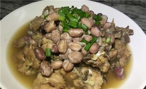 花生蒸排骨的做法