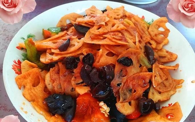 怎么做藕片炒青椒黑木耳营养好吃