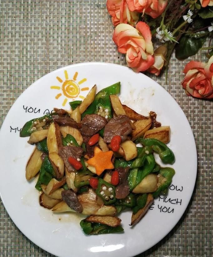 怎样做美味的秋葵茭白炒牛肉?