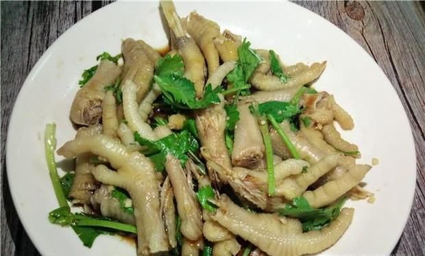 香菜凉拌鸡脚的简单做法