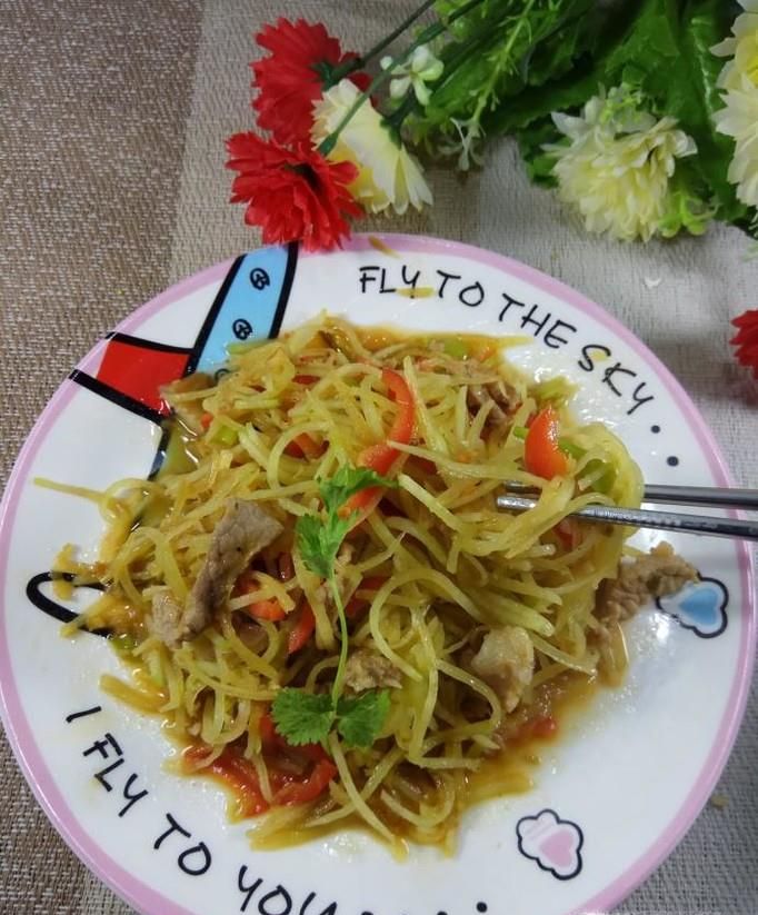 怎样做美味的绿皮萝卜炒肉？