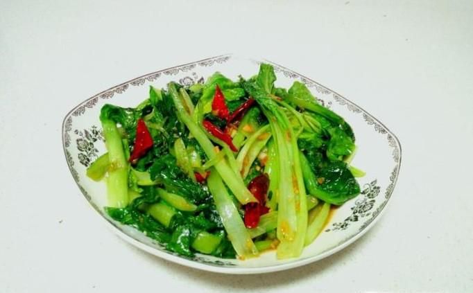 蚝油蒜蓉小白菜的家常做法