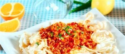 麻辣金针菇（家常做法）