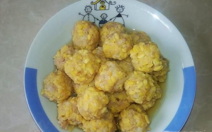 蒸绿豆肉丸的做法