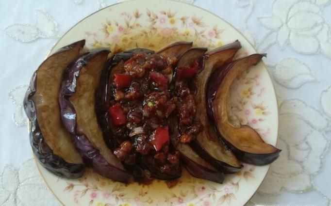 酱香味茄子的做法