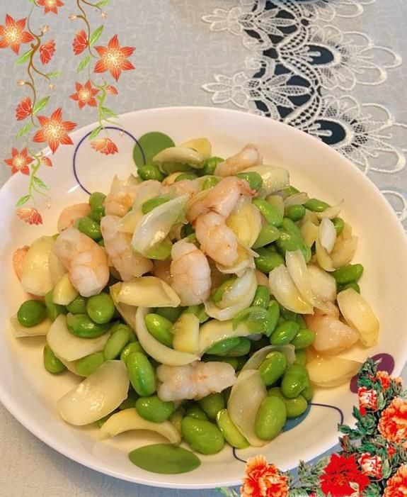 百合毛豆米炒虾仁的家常做法