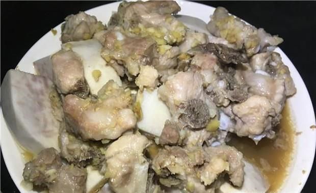 怎样做出美味的蒸排骨呢？